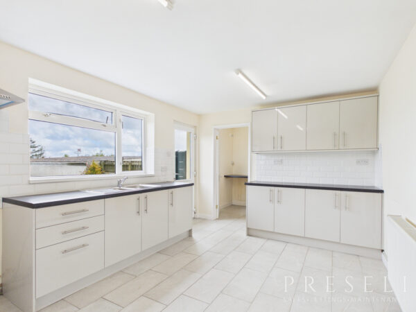 Tynewydd Cottages, Fishguard