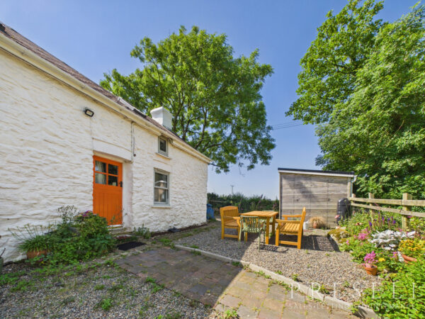 Bridge Cottage, Castlemorris, Haverfordwest, Pembrokeshire