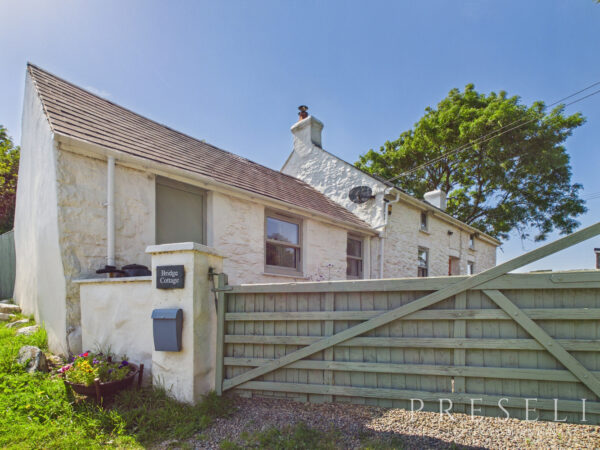 Bridge Cottage, Castlemorris, Haverfordwest, Pembrokeshire
