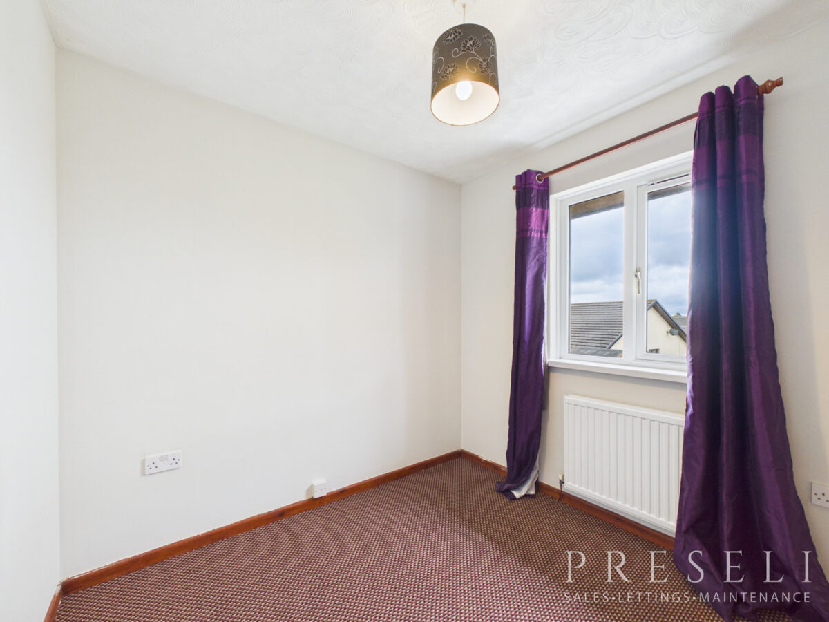 Hermitage Grove, Haverfordwest
