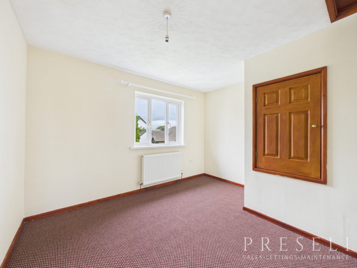 Hermitage Grove, Haverfordwest