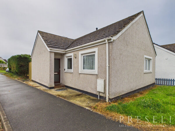 Maes Yr Hedydd, Tyddewi, Hwlffordd, Pembrokeshire