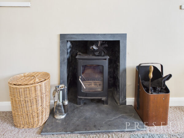 Flat 2 Commercial Cottage, Llanddewi Velfrey, Narberth, Pembrokeshire