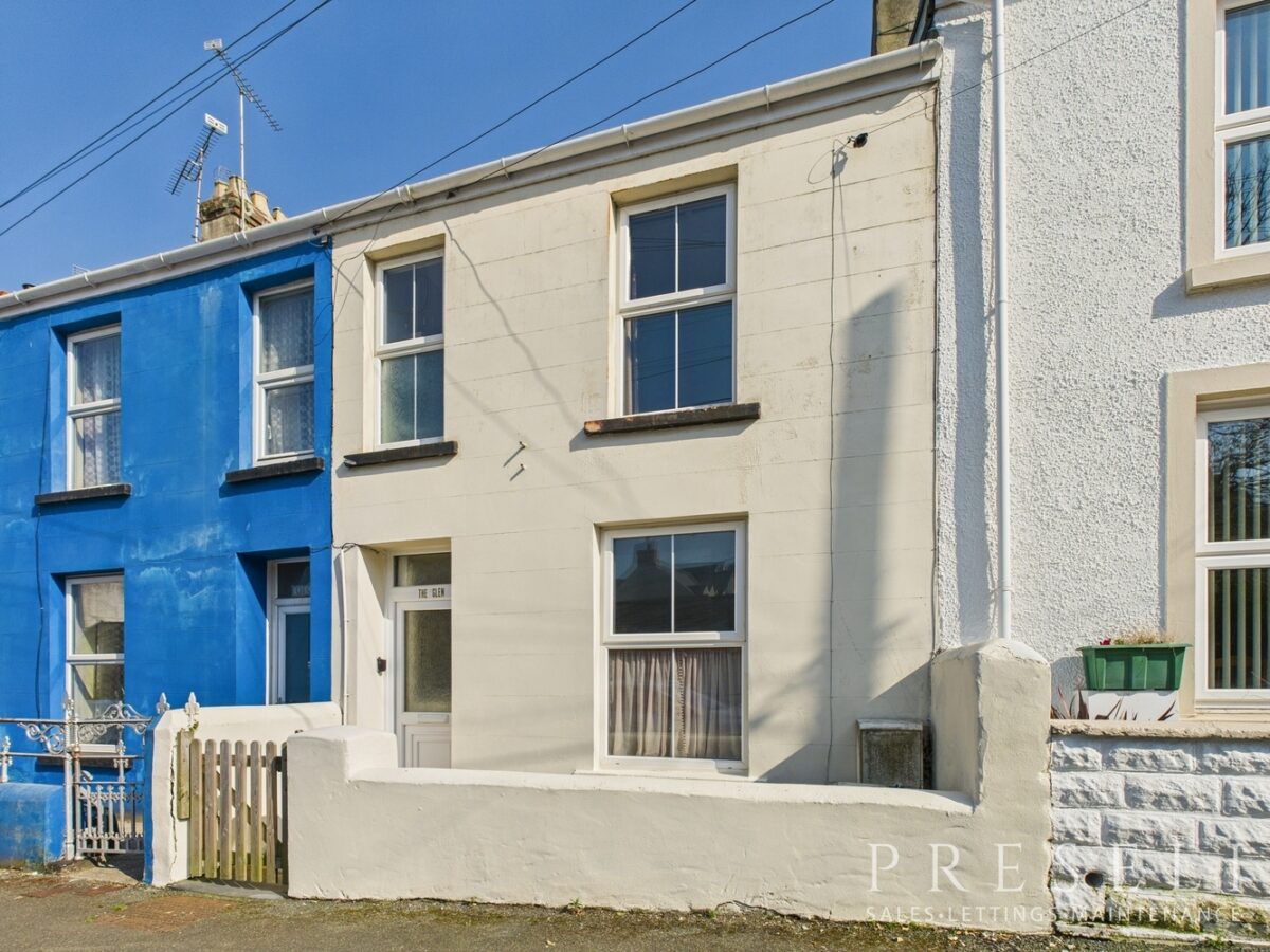 Dyffryn, Goodwick