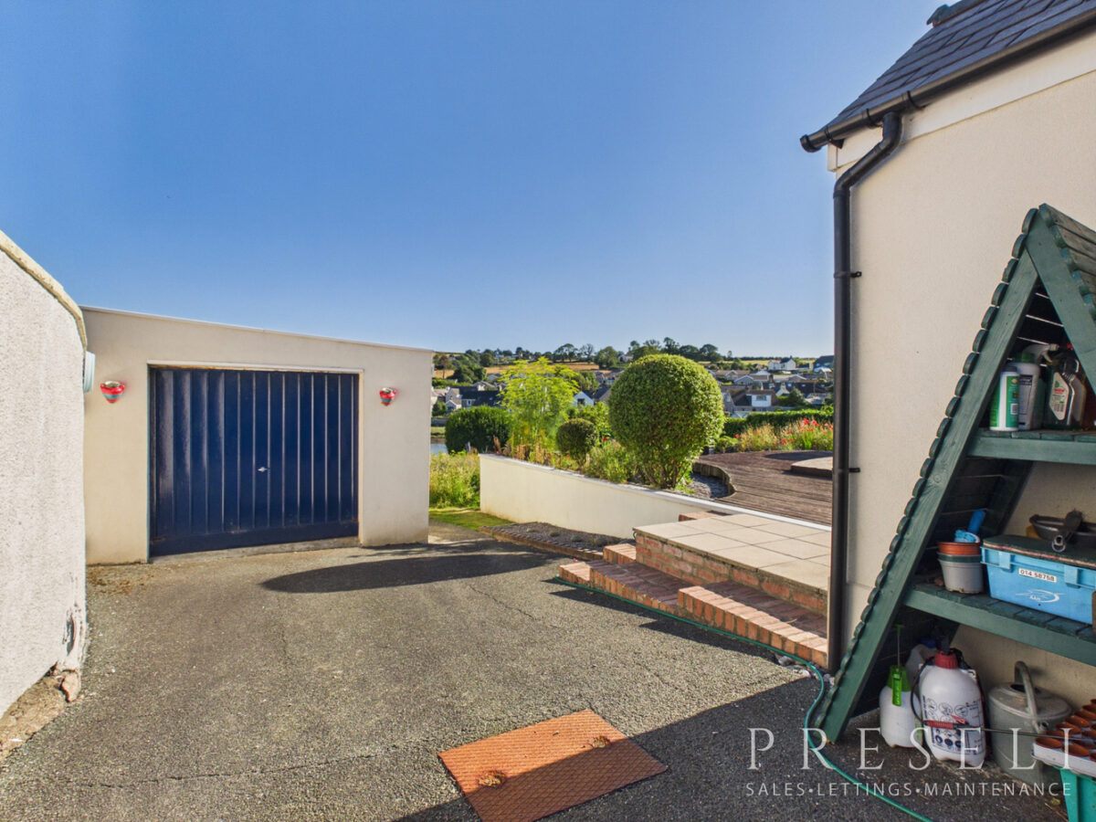 Rectory Road, Llangwm, Haverfordwest, Pembrokeshire