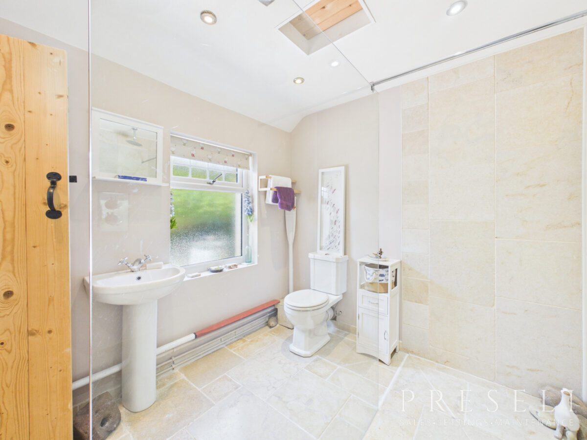 Rectory Road, Llangwm, Haverfordwest, Pembrokeshire