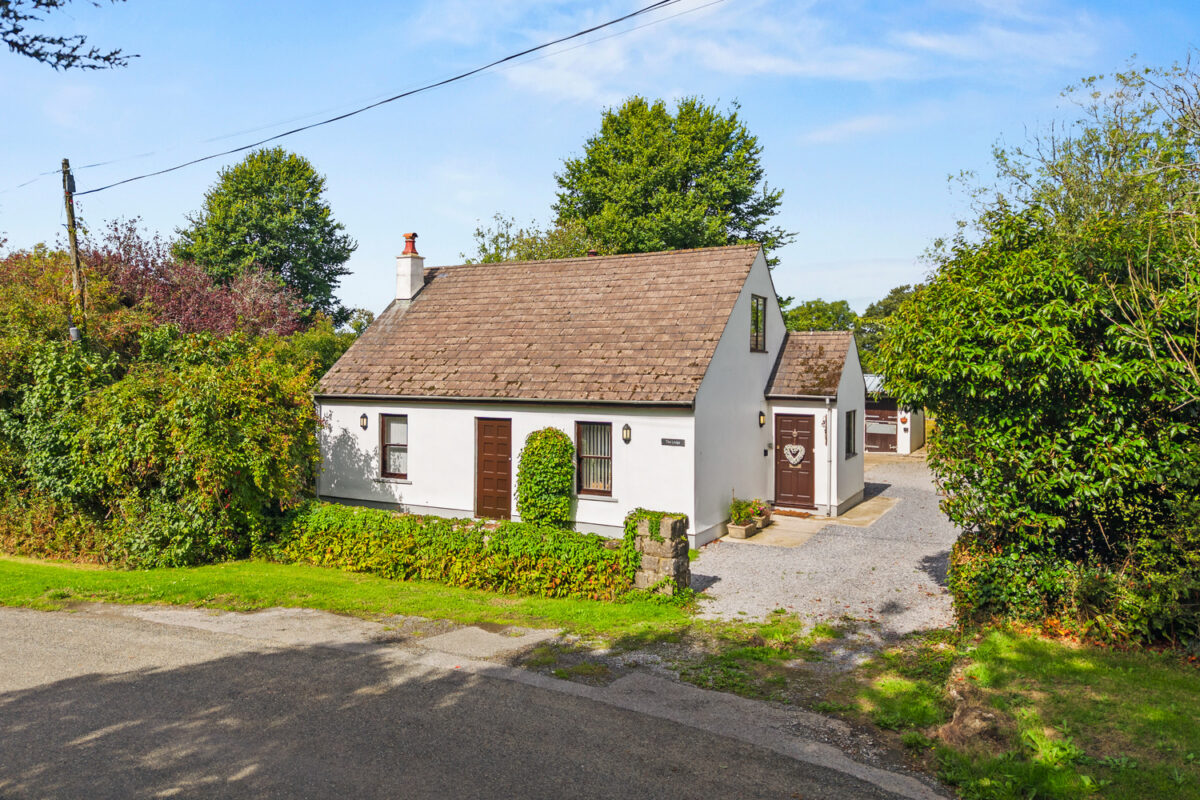 The Lodge, Rosemary Lane, Cresselly, Kilgetty, Pembrokeshire