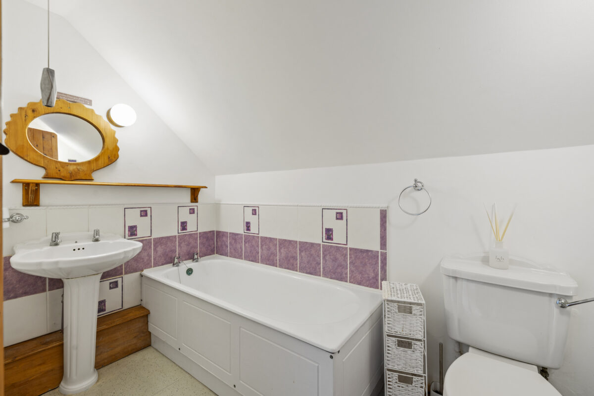 The Lodge, Rosemary Lane, Cresselly, Kilgetty, Pembrokeshire