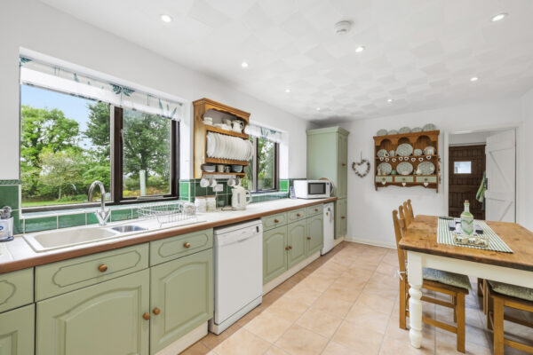 The Lodge, Rosemary Lane, Cresselly, Kilgetty, Pembrokeshire